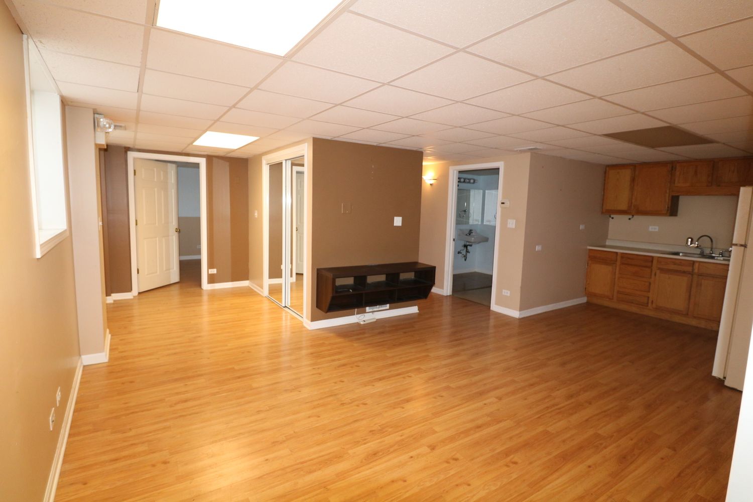 2433 Von Esch Rd, Plainfield, IL 60586